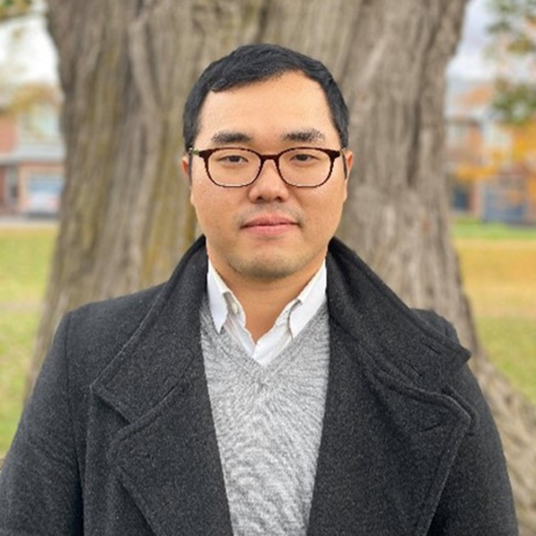 Dr. Alex Young Soo Lee